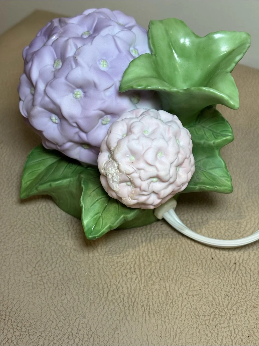Vtg Avon Porcelain Hydrangea Flower Night Light Oil Diffuser Purple Pink Lot 2